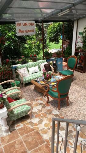 Hostal El Parque Tababela