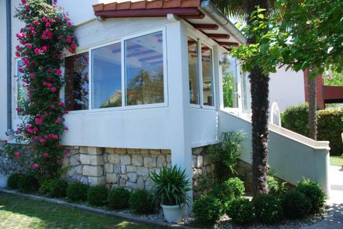 Hostal Guesthouse Ema
