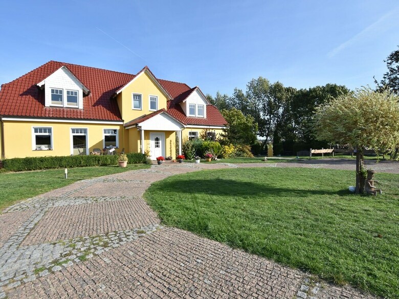 Pleasing Apartment In K�hlungsborn With Terrace