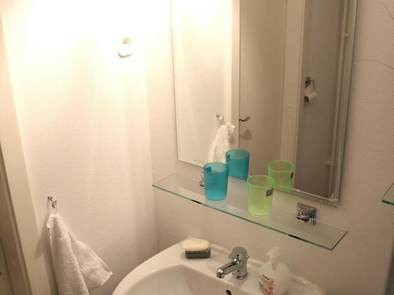 Modern Apartment In Gl�cksburg With Ocean View