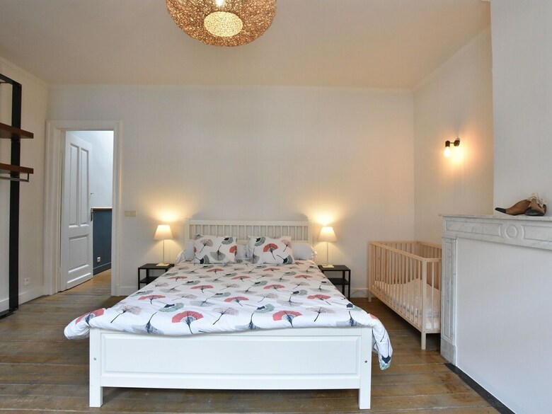 Apartamentos This Old Town House Has Been Completely Renovated