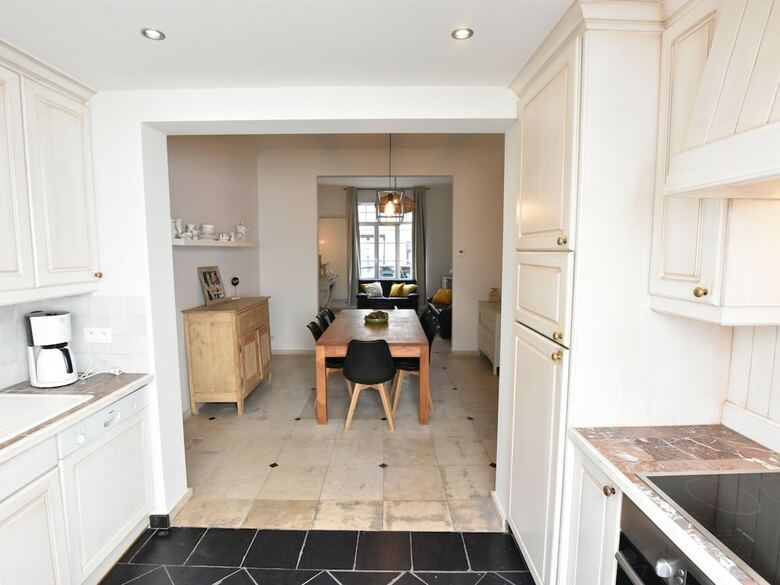 Apartamentos This Old Town House Has Been Completely Renovated