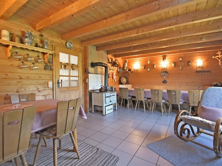 Spacious Chalet In Hinterrod Thuringia With Sauna