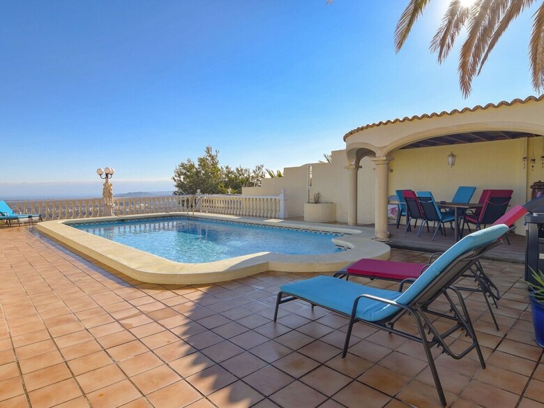 Modern Villa In Pedreguer With Private Pool