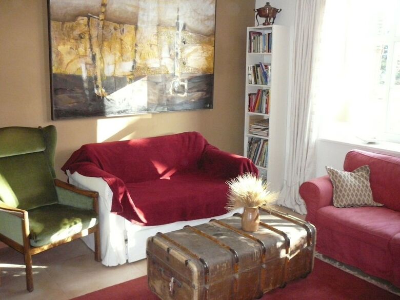 Beautiful Mansion Near Lake In Warnow