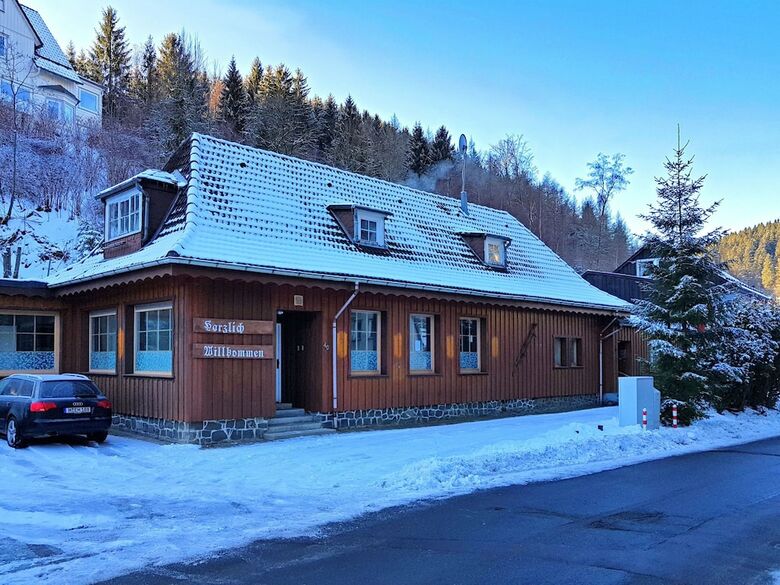 Quaint Apartment In Upper Harz In Wildemann With Views