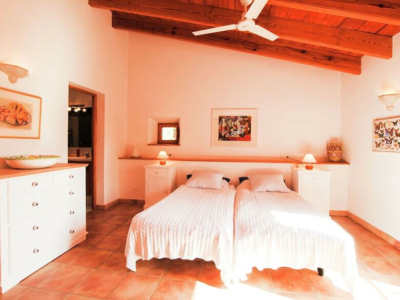 Beautiful Villa With Private Swimming Pool In Selva