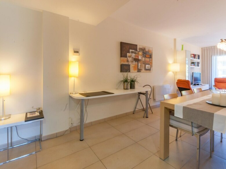 Classic Apartment In L'escala Spain With Parking Facility