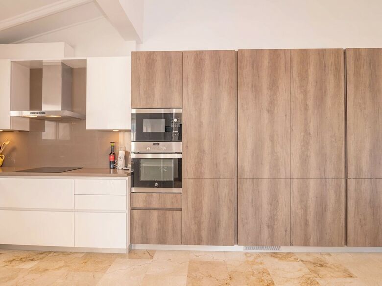 Unique Location, This Villa Is Completely Renovated Ready From June 18, 2018
