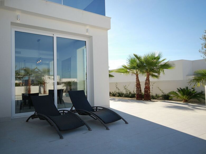 Luxury Villa In San Fulgencio With Private Pool