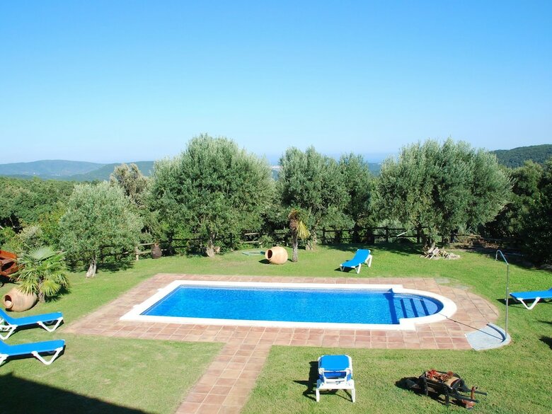 Spacious Villa In Romany� de La Selva With Swimming Pool