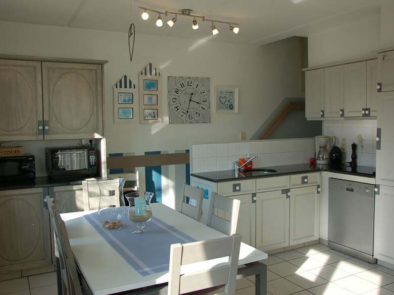 Quaint Holiday Home In Groffliers With Swimming Pool