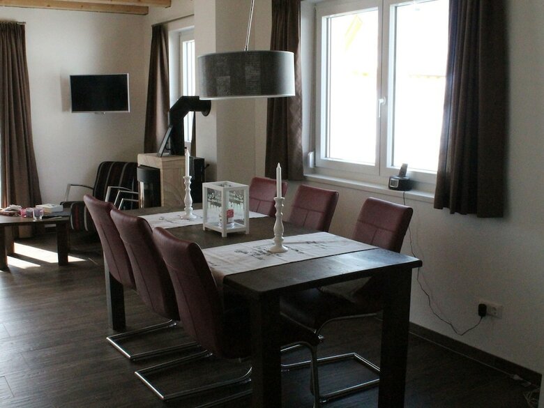 Modern Chalet In K�tschach-mauthen Near Ski Area