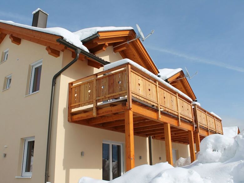 Modern Chalet In K�tschach-mauthen Near Ski Area