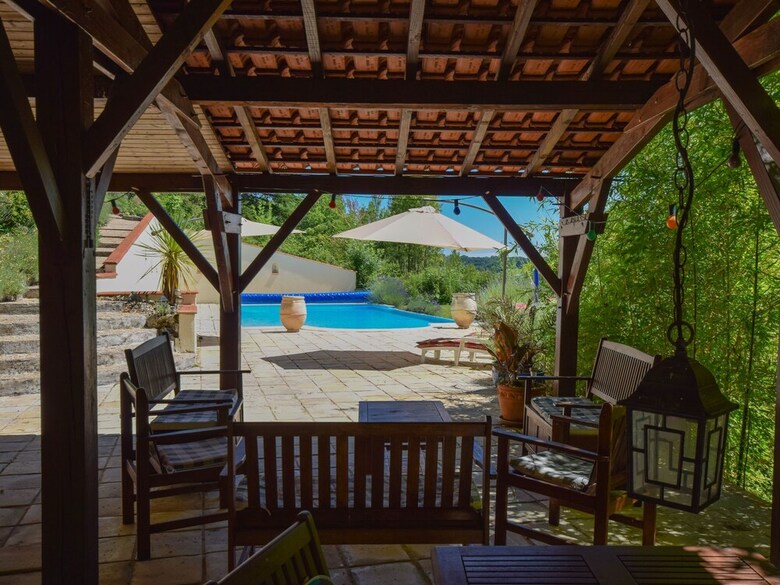 Cosy House With Spectacular Views And Private Pool