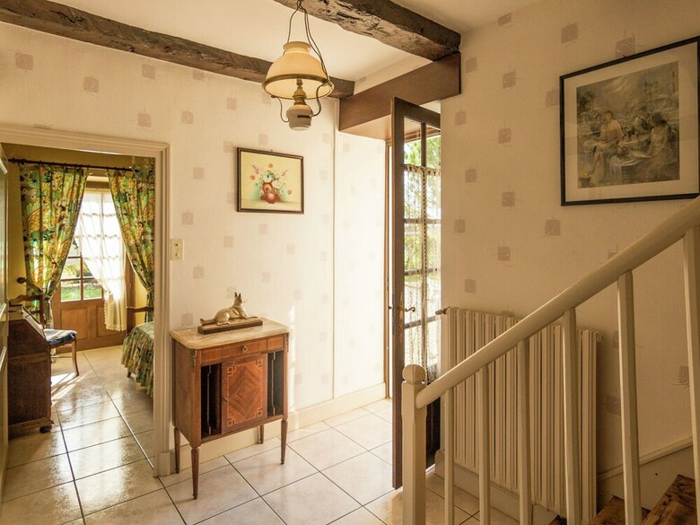 16th Century Tower With Large Garden And Beautiful Views