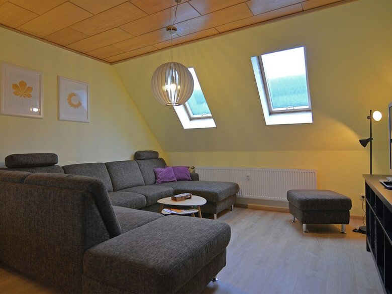 Apartment In D�dinghausen With Balcony, Heating, Garden