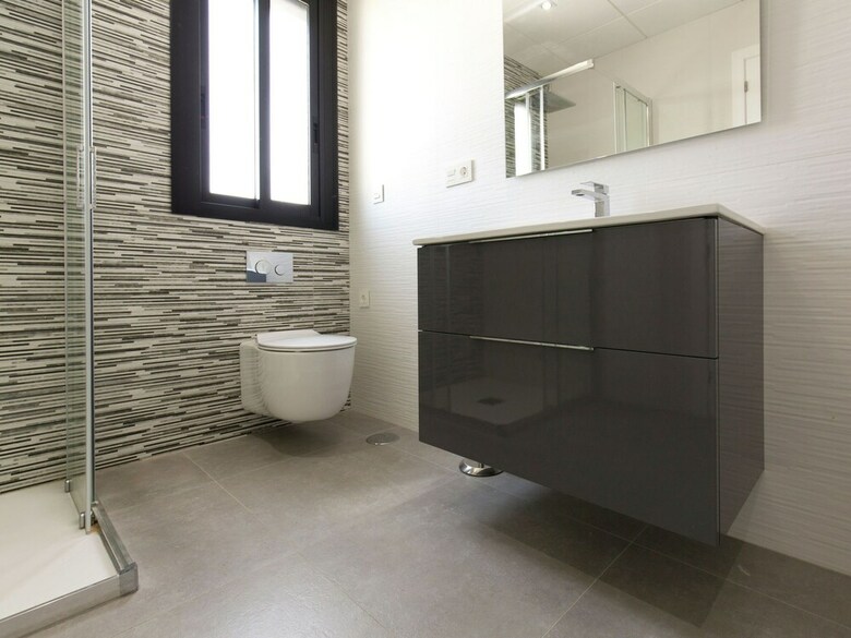 Plushy Villa In Torremendo With Pool And Reservoir Views