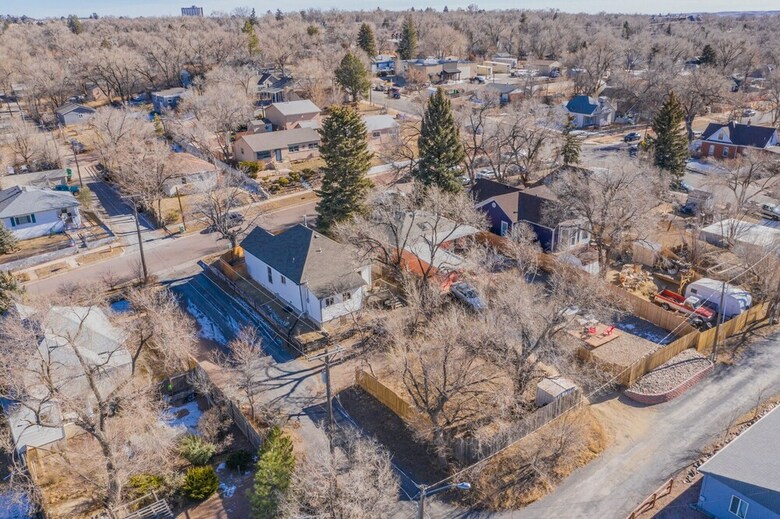 3br Mtn Viewsdowntownnext To Lake, Parks, More