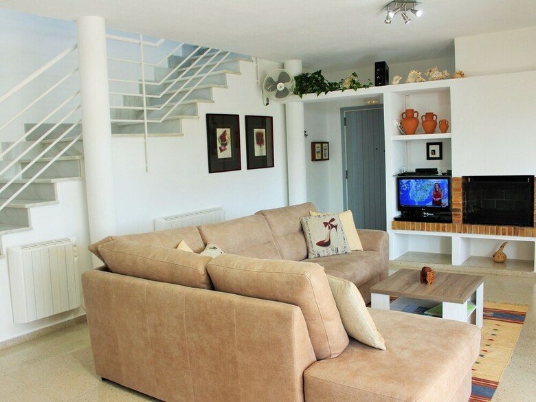 Peaceful Villa On Balearic Islands With Swimming Pool
