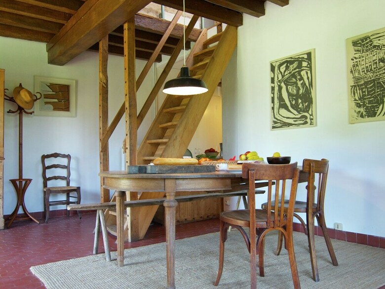 Charming Cottage In Ladignac-le-long With Garden