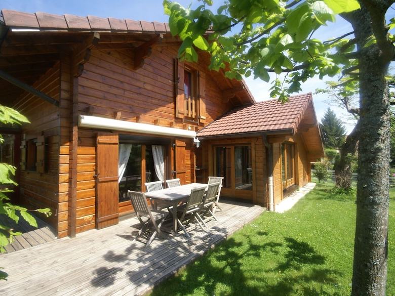 Spacious Chalet In Abbevillers With Swimming Pool