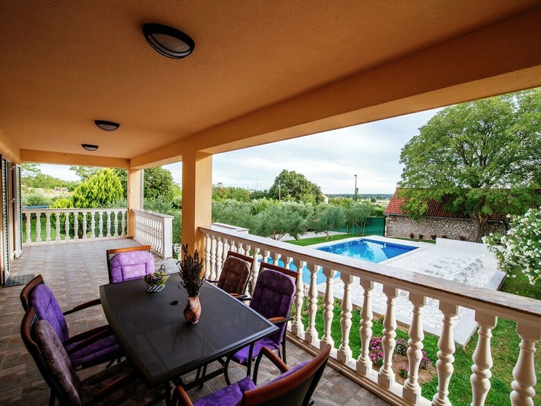 Extraordinary Private Estate With 2 Detached Houses, 2 Beautiful Infinity Pools