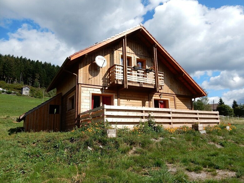 Sunlit Chalet Near Ski Area In G�rardmer
