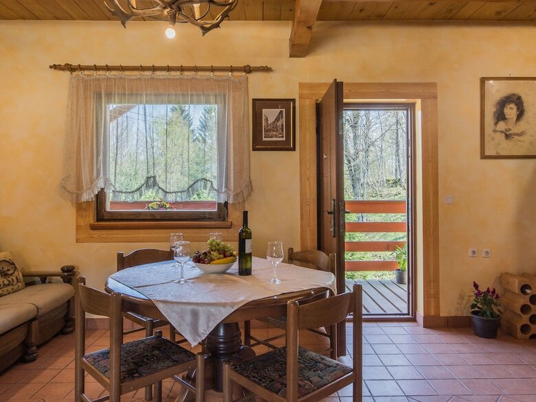 Adorable Home With Pool And Jacuzzi For Use Surrounded By Beautiful Nature !