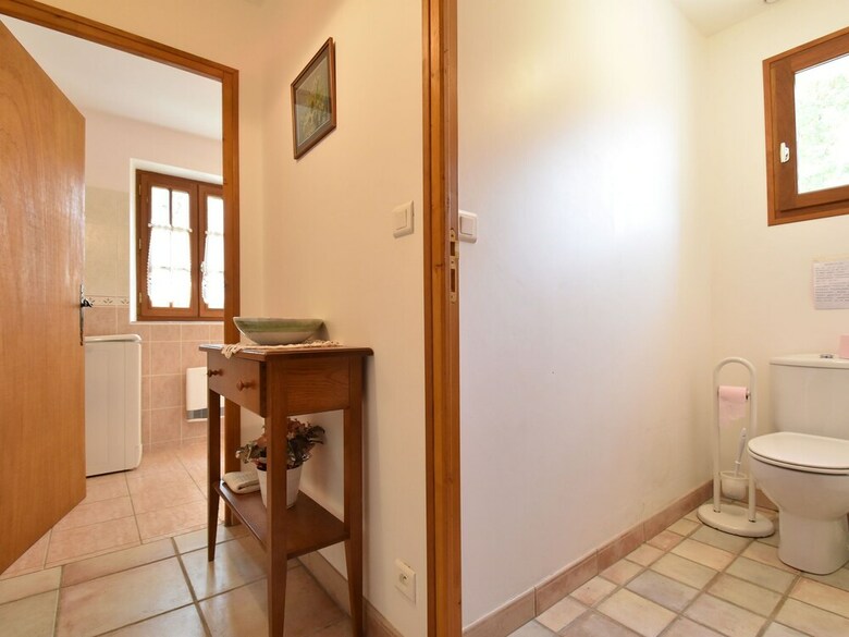 Spacious Holiday Home With Private Swimming Pool In Uzech
