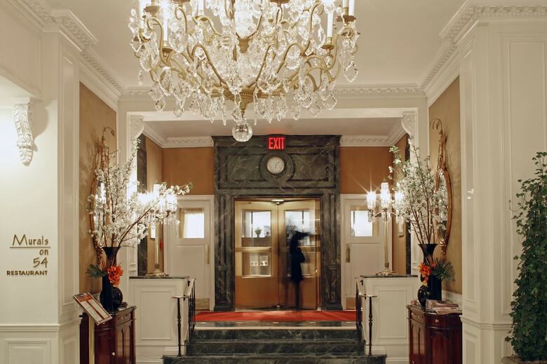 Hotel Warwick
