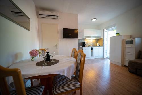 Hostal Guest House Ero