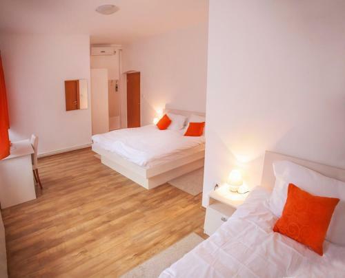 Hostal Rooms Lidija