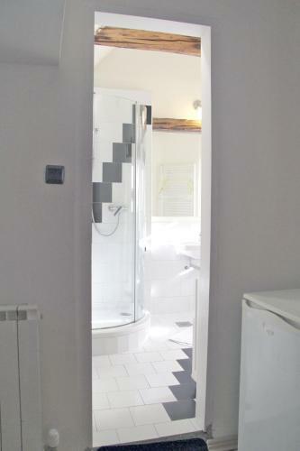 Hostal Guesthouse Lessi
