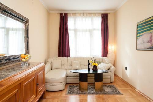 B&B Domino Zagreb