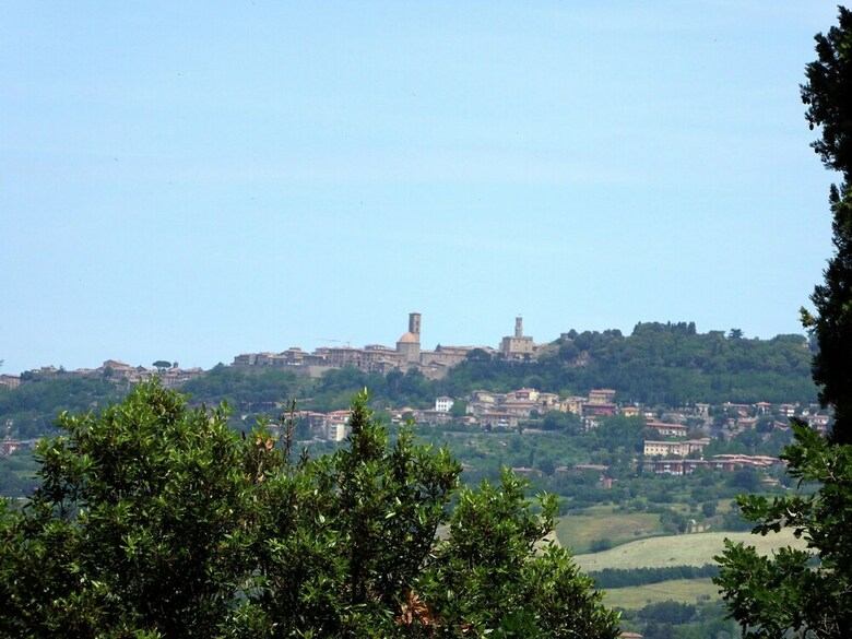 Charming Holiday Home In Volterra With Swimming Pool