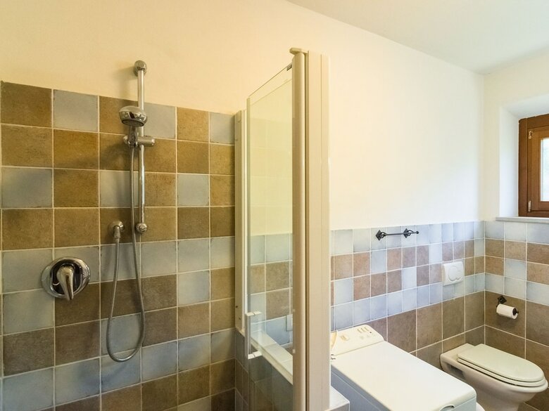 Beautiful Cottage In Dicomano With Swimming Pool