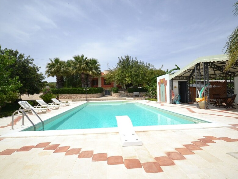 Beautiful And Spacious Villa In Modica Countryside With Private Pool