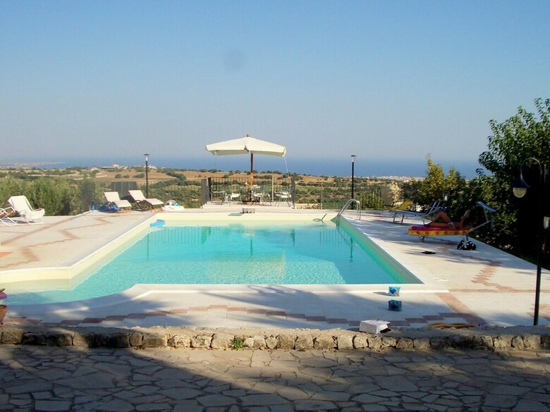 Beautiful And Spacious Villa In Modica Countryside With Private Pool