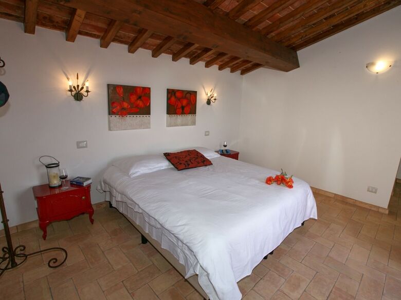 Luxurious Villa In Vasciano Umbria With Private Pool