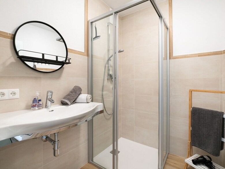 Peaceful Apartment In Sankt Michael Im Lungau With Pool