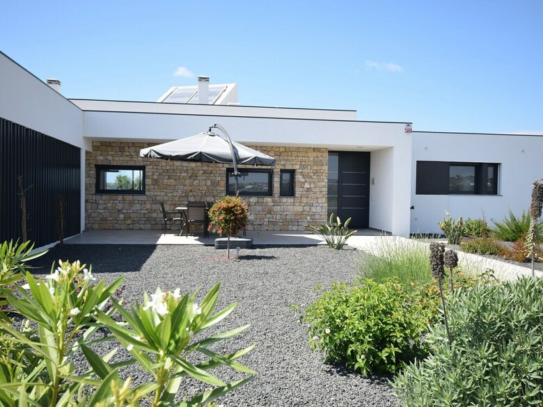 Modern Villa In Alcoba�a With Private, Heated Swimming Pool