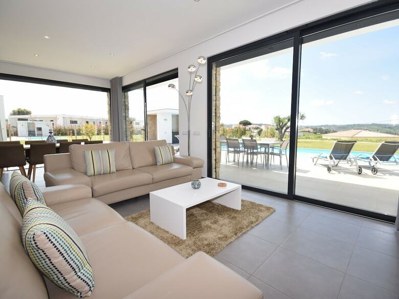 Modern Villa In Alcoba�a With Private, Heated Swimming Pool