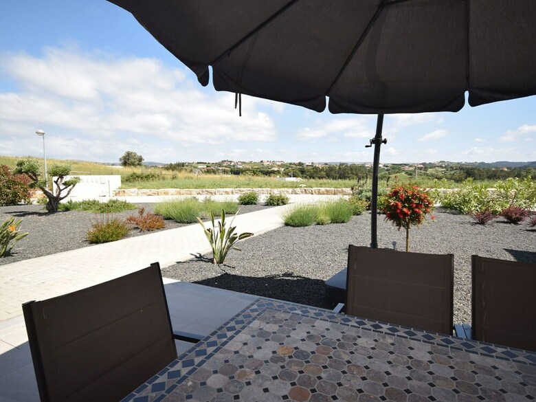 Modern Villa In Alcoba�a With Private, Heated Swimming Pool