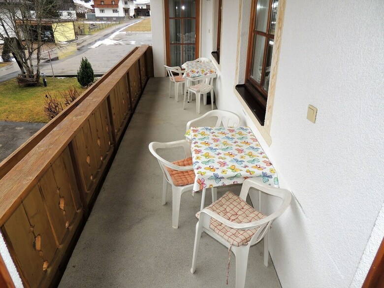 Cozy Apartment In Bichlbach Near Lake
