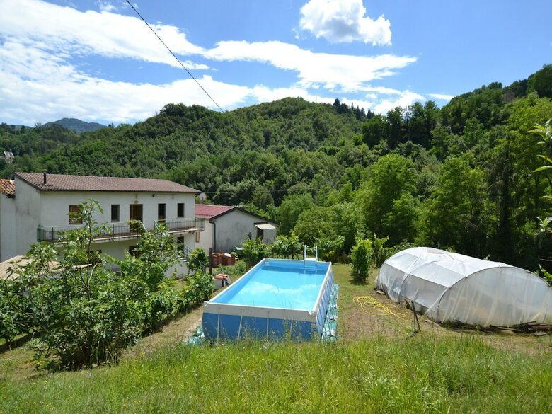 Welcoming Holiday Home In Molazzana With Private Pool