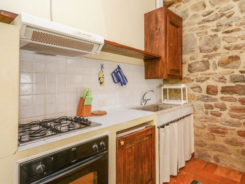 Beautiful Apartment With Shared Swimming Pool, Restaurant And Magnificent View