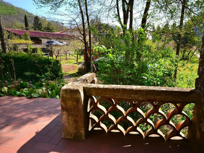 Beautiful Vacation House With A 250 M) Garden