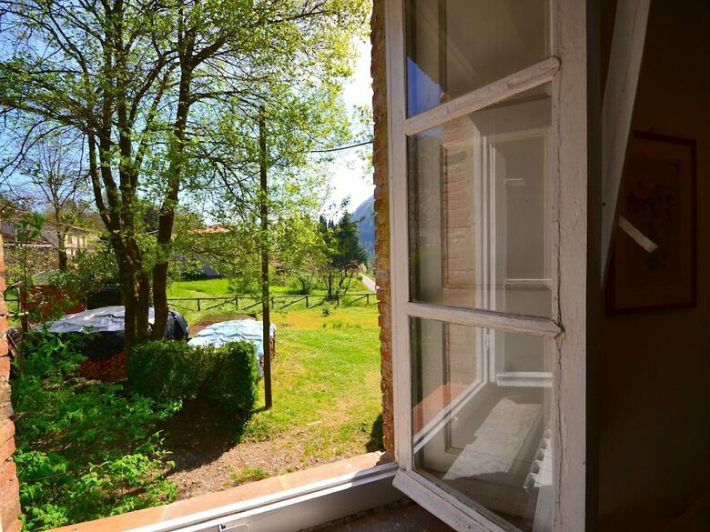 Beautiful Vacation House With A 250 M) Garden