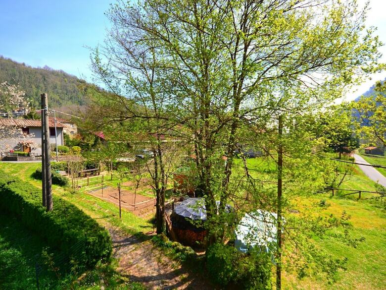 Beautiful Vacation House With A 250 M) Garden
